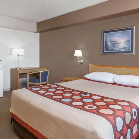 Motel Super 8 By Wyndham Medicine Hat Ab Extérieur photo